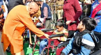 बीमारी का हौव्वा न खड़ा करें, समाधान पर ध्यान दें- मुख्यमंत्री योगी