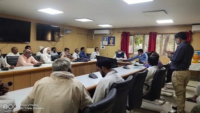 एनटीपीसी से प्रभावित किसान व जिलाप्रशासन के साथ बैठक में रोजगार व मुआवजे पर हुई चर्चा