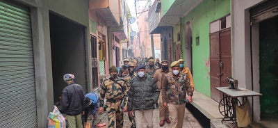 विधानसभा चुनाव को लेकर अर्धसैनिक बल के साथ एसीपी ने किया फ्लैग मार्च