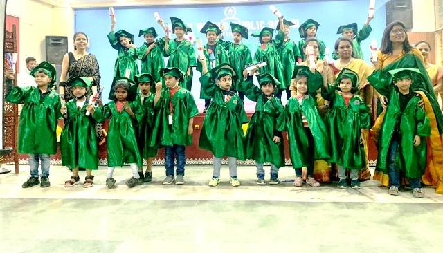 Little children mesmerized by reciting poetry at the convocation ceremony of Delhi World Public School