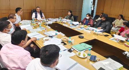 The budget of Rs 5100 crore has been approved in the Greater Noida Authority board meeting.