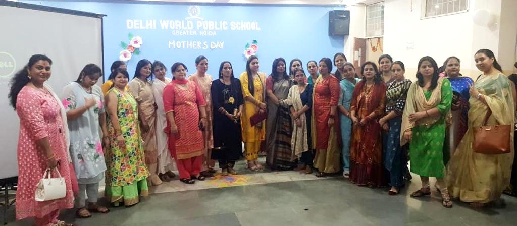 Many programs organized on Mother's Day at Delhi World Public School Knowledge Park 3