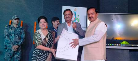 Dr. Mahesh Sharma praised the efforts of Gaur International School under Beti Bachao, Beti Padhao