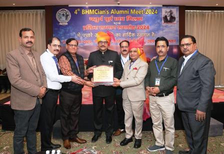 Homeopathic doctor Dr. Jitendra Singh received honor in Rajasthan