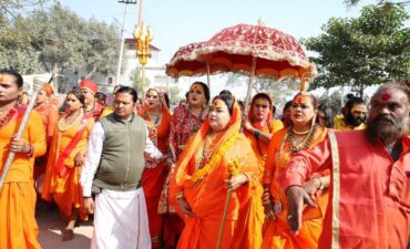 Mahakumbh 2025- Grand entry of Shri Panchadashnam Juna Akhara in Mahakumbh Nagar to awaken the light of Sanatan.