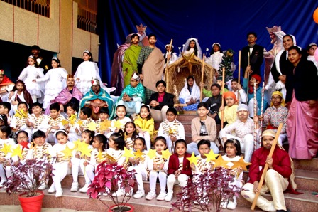 Christmas festival was celebrated with great pomp in St. Joseph's School, children learned about the life of Lord Jesus and prayed