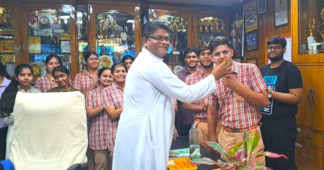 CISCE Board 10th and 12th results declared - Shashwat Kumar Shriyansh of St. Joseph School secured 98% marks in 12th and Shaurya Patel of Jesus and Mary secured 99.2% marks in 10th