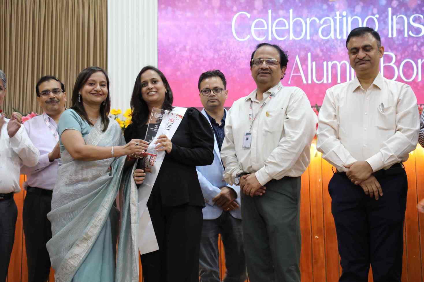 Alumni shared their experiences and had a dialogue on career