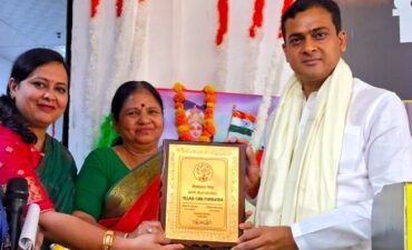 Women were honored at Pragya IAS Academy on the success of Operation Sindoor, BJP independent Abhishek Sharma included