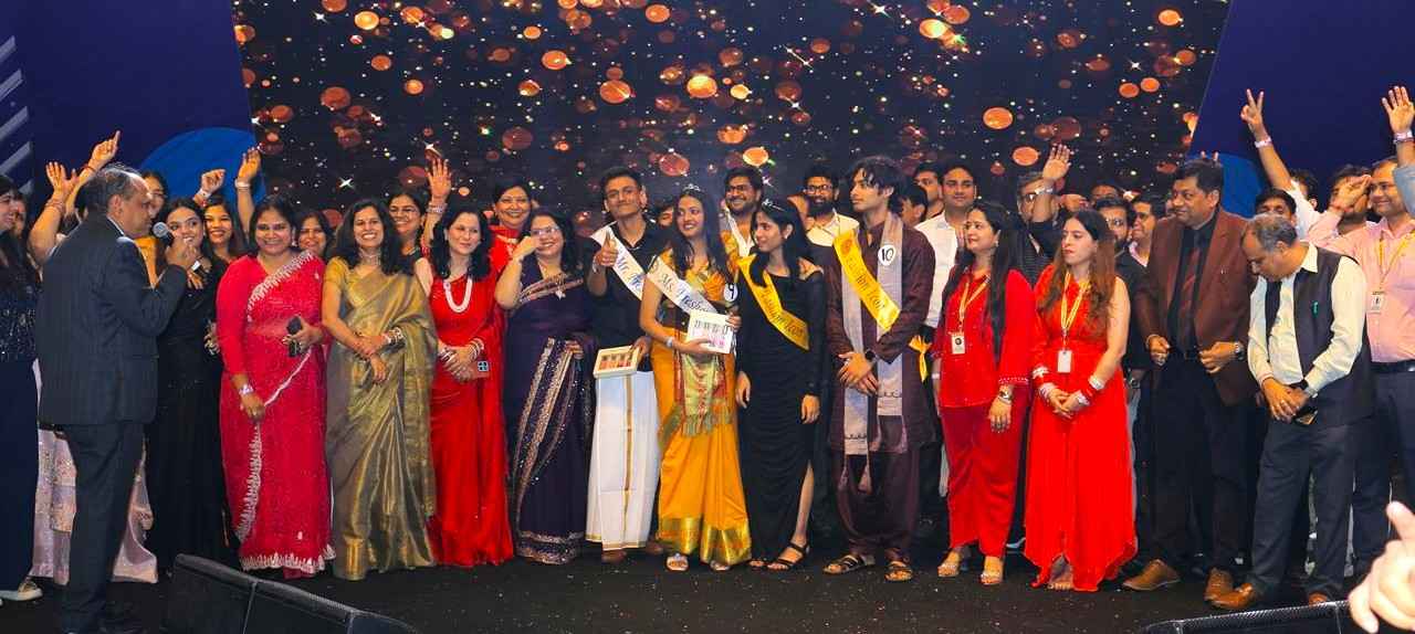 At the freshers party of GN Group of Institutes, students danced to the music of famous singer and actress Sunanda Sharma.