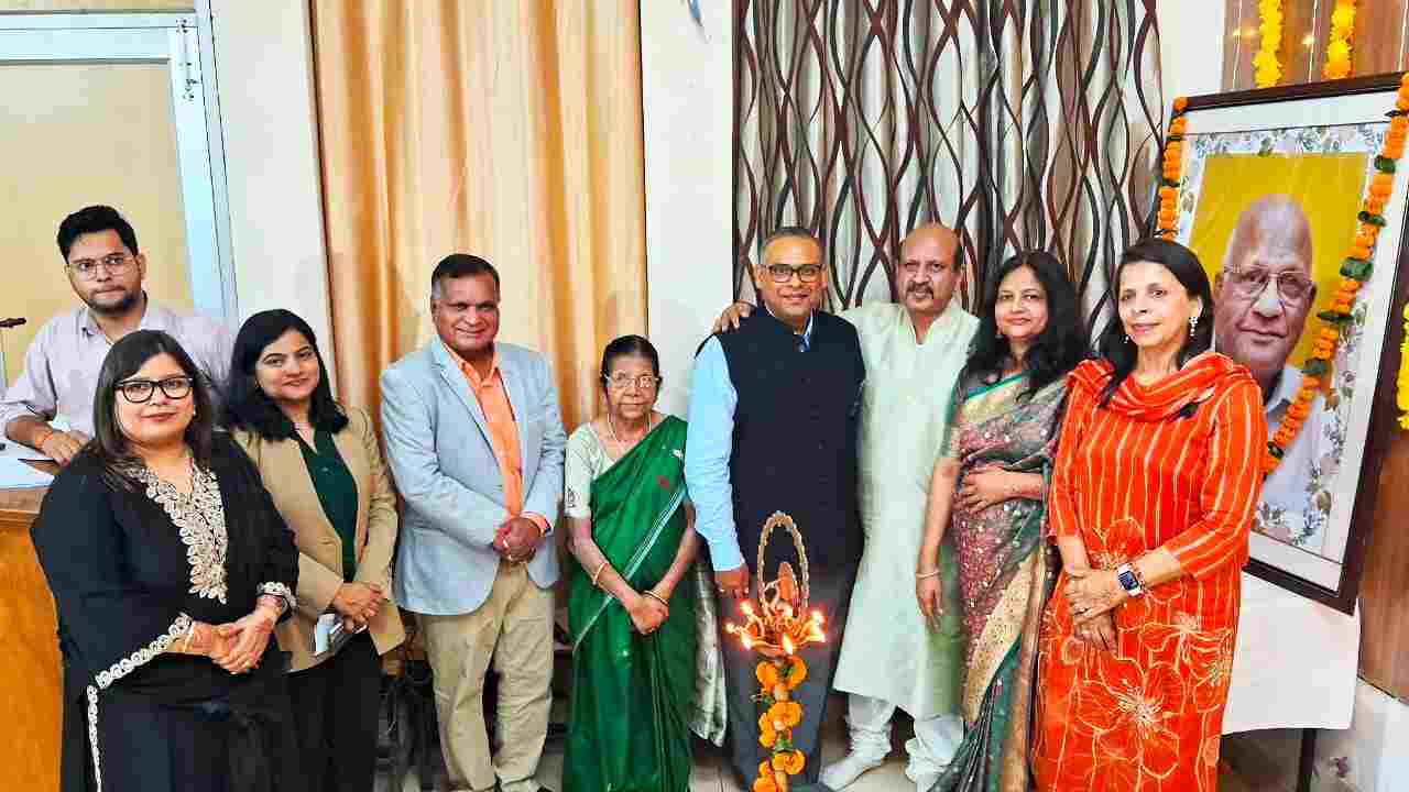 Teachers and students of Kailash Institute of Nursing and Paramedical Sciences celebrated Diwali together.