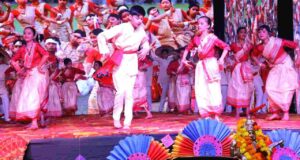Children of Holi Public School gave a wonderful performance in the annual function "Rang Bharat Ke"