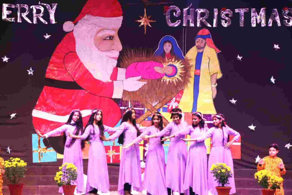 St. Joseph's School gave a message of love, peace, faith and brotherhood on Christmas Eve, with children giving a captivating performance.