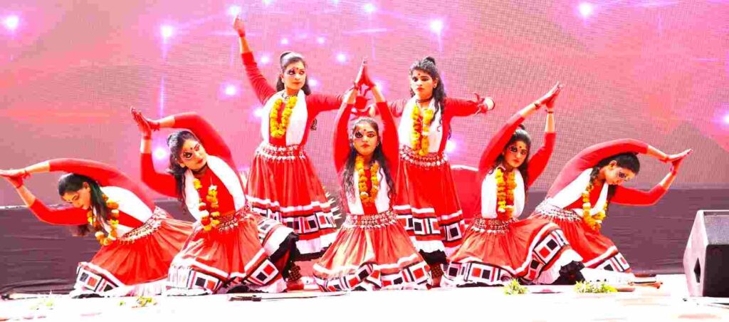 Nrityanjali was organised on the third day of the Silver Jubilee celebrations of GNIOT Group of Institutions.