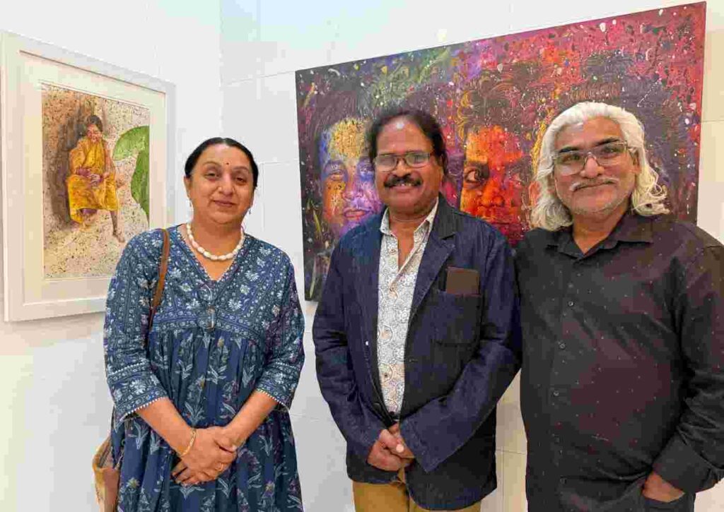 Artist Tushar's painting exhibition was inaugurated at Renuka Art Gallery located in Kaladham.