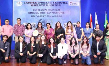 J.P. Public School, Greater Noida successfully organised Echelon MUN 2.0, the winning team was felicitated.