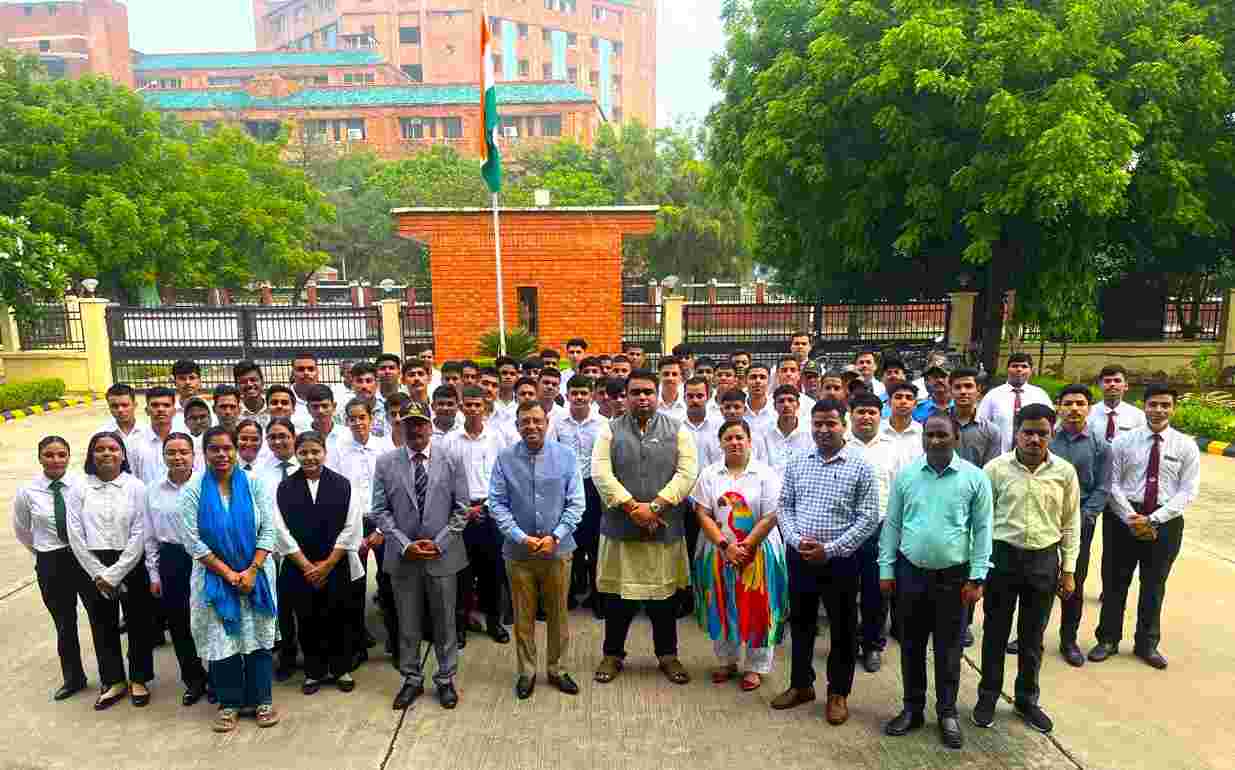 # FHRAI-IHM Greater Noida में हर्षोल्लास से मनाया गया स्वतंत्रता दिवस