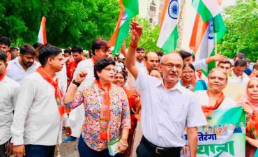 Greater Noida resounds with patriotic slogans, grand 'Har Ghar Tiranga Yatra' organised