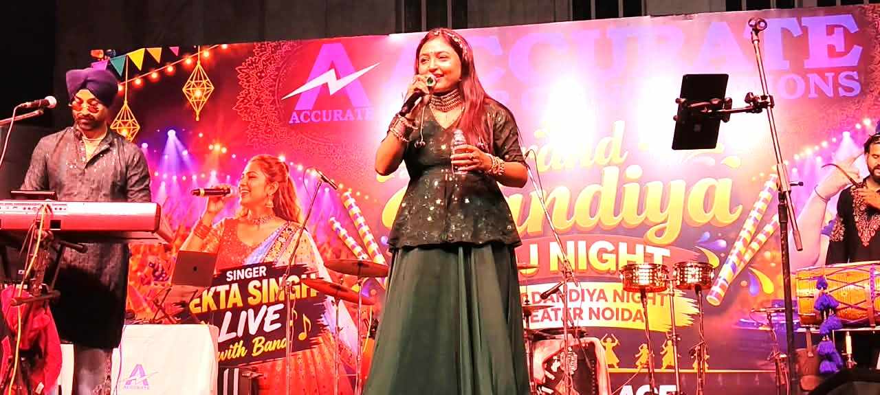 Garba Night at Accurate Group of Institutions; students danced to the performances of renowned Dandiya singer Ekta Singh and DJ Dheer