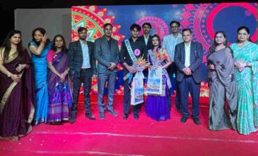 RBMI Greater Noida organised a grand freshers party, Anshika and Yash were crowned Miss and Mr. Freshers.